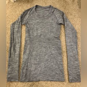 Swiftly tech long sleeve size 2
